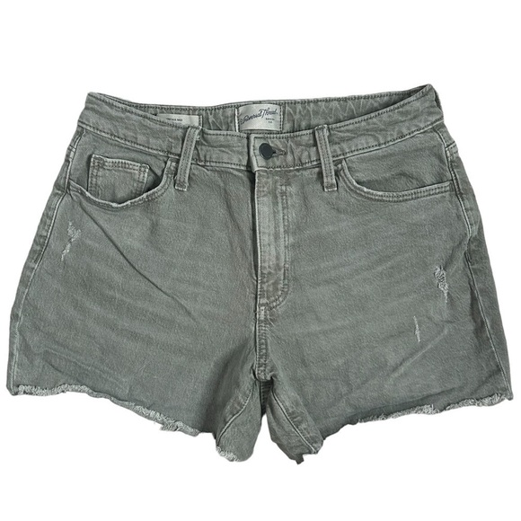Universal Thread Vintage Midi Gray Denim Shorts - Picture 1 of 9